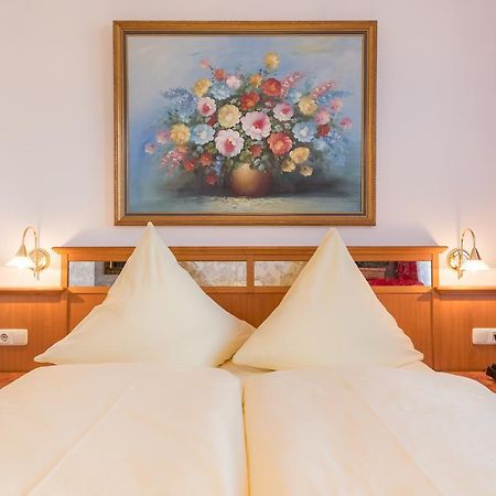 Hotel Bayernland Munchen Bagian luar foto