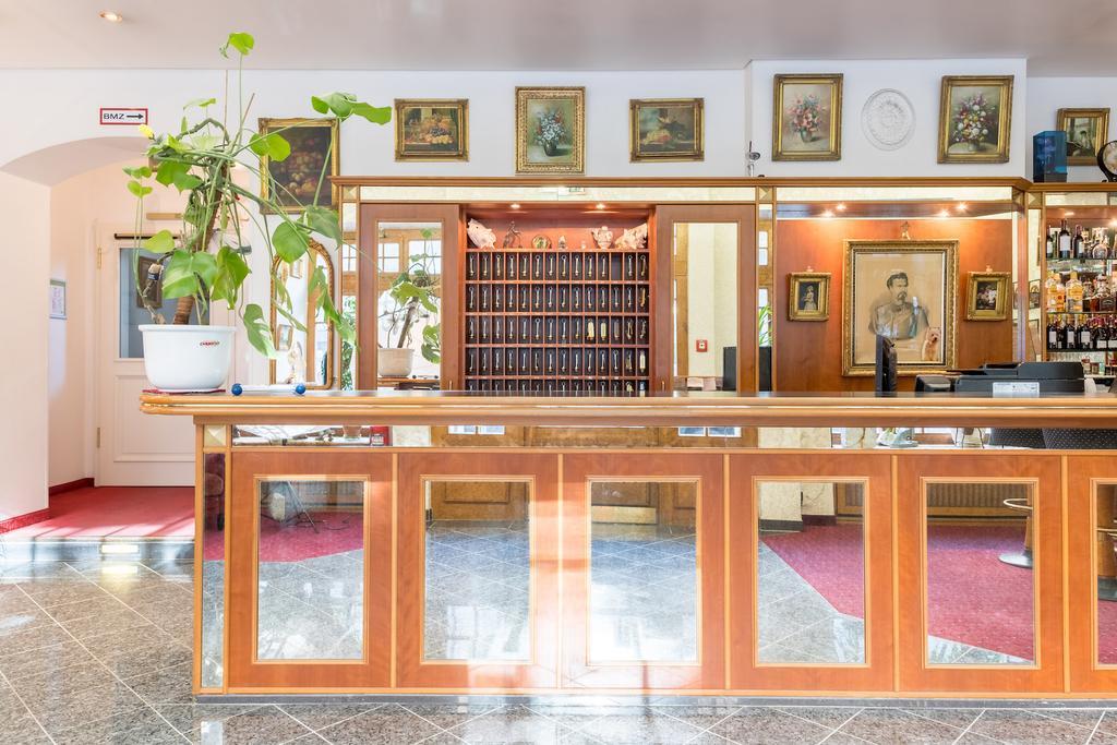 Hotel Bayernland Munchen Bagian luar foto