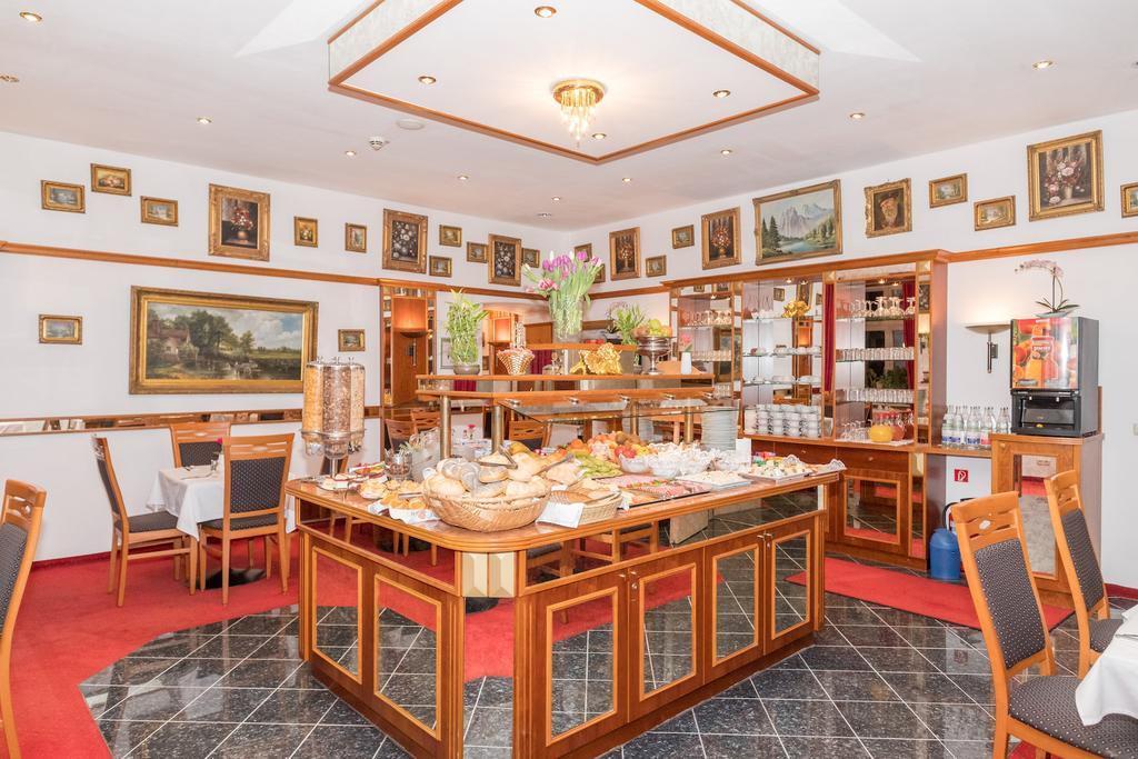Hotel Bayernland Munchen Bagian luar foto