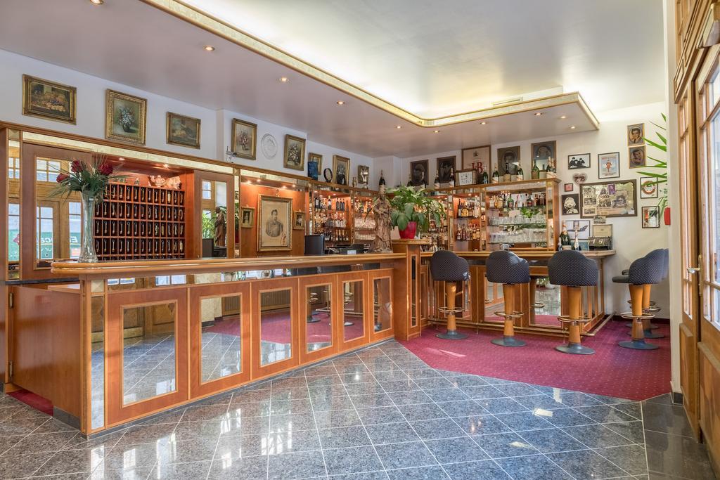 Hotel Bayernland Munchen Bagian luar foto